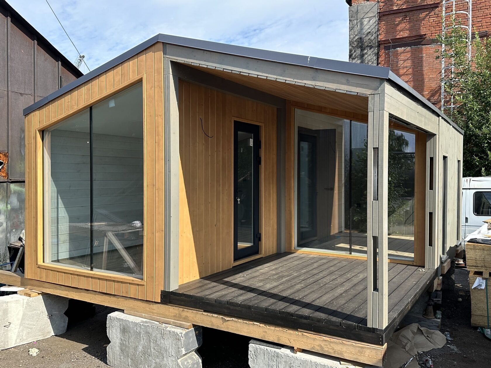 Дома для сдачи в аренду | Проект модульного дома Mini 26-01