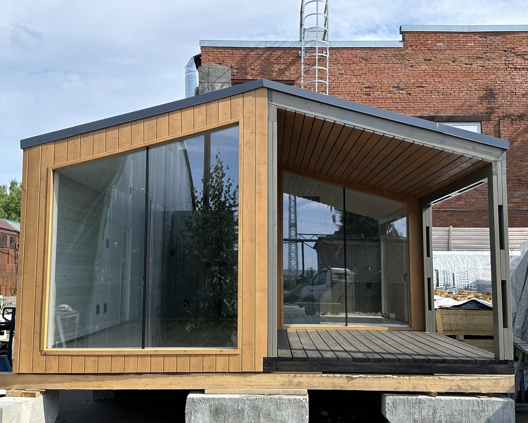 Дома для сдачи в аренду | Проект модульного дома Mini 26-01